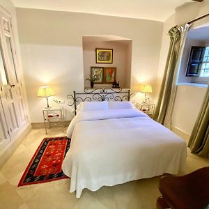 Double or Twin Room Garden View